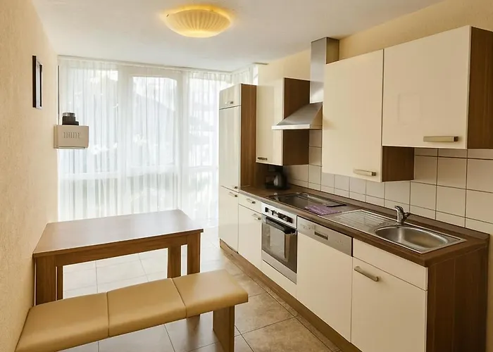 Atomis * Dusseldorf