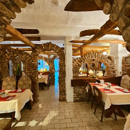 Atomis * Ντίσελντορφ